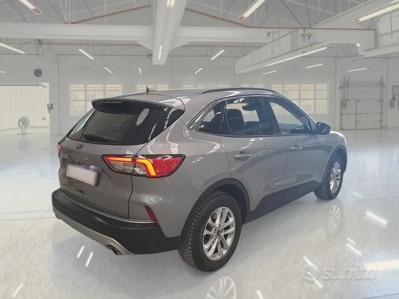Ford Kuga 2022 photo 4