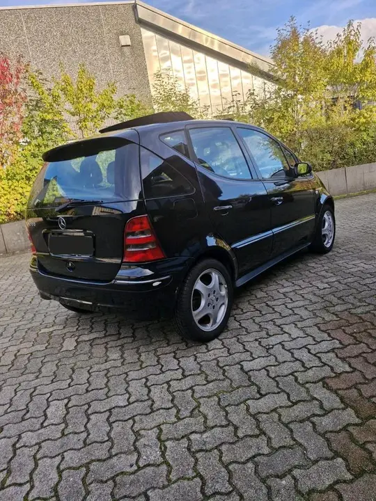 Mercedes-Benz A 190 Avantgarde