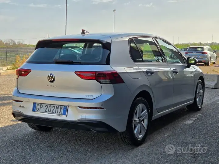 Volkswagen Golf 2023 photo 5