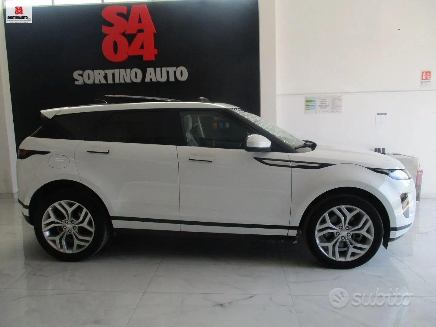 Land Rover Range Rover Evoque 2021 photo 3
