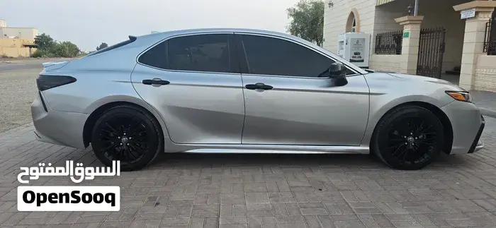 Toyota Camry 2019 photo 3
