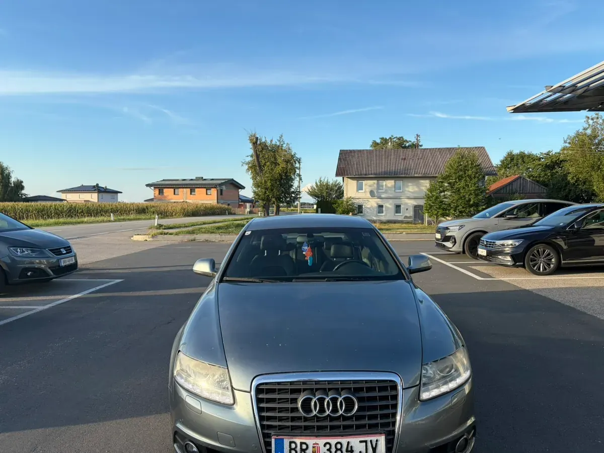 Audi A6 2009 photo 2