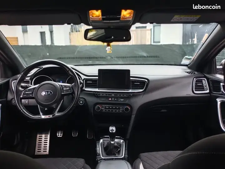 Kia Ceed 2019 photo 3