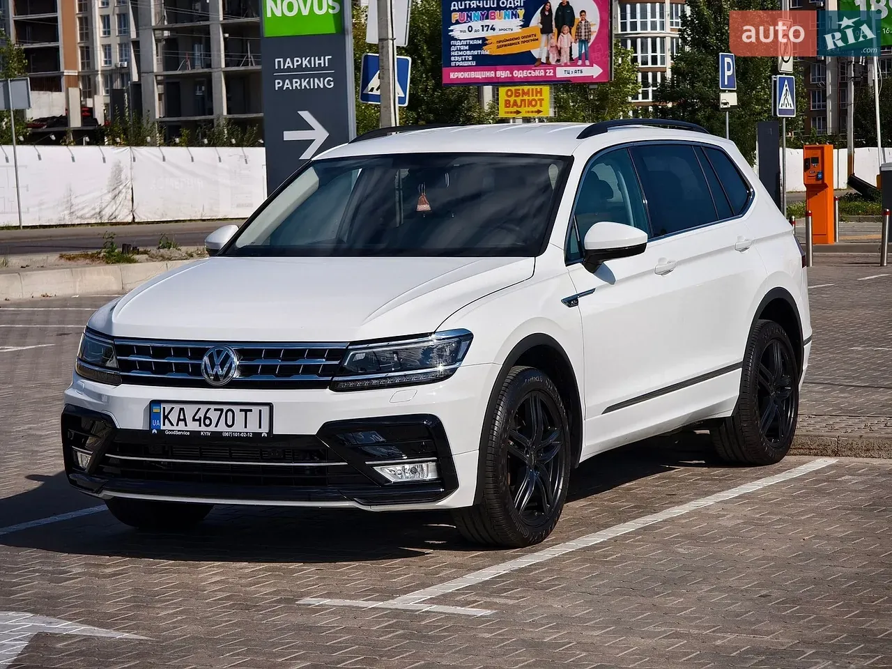 Volkswagen Tiguan 2019 photo 2