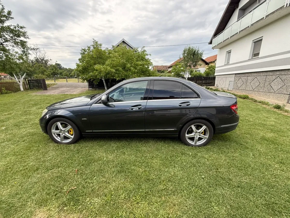 Mercedes-Benz C-Class 2008 photo 3