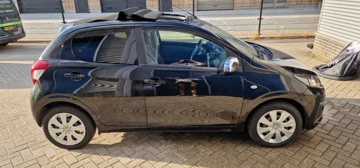 Peugeot 108 2019 photo 3
