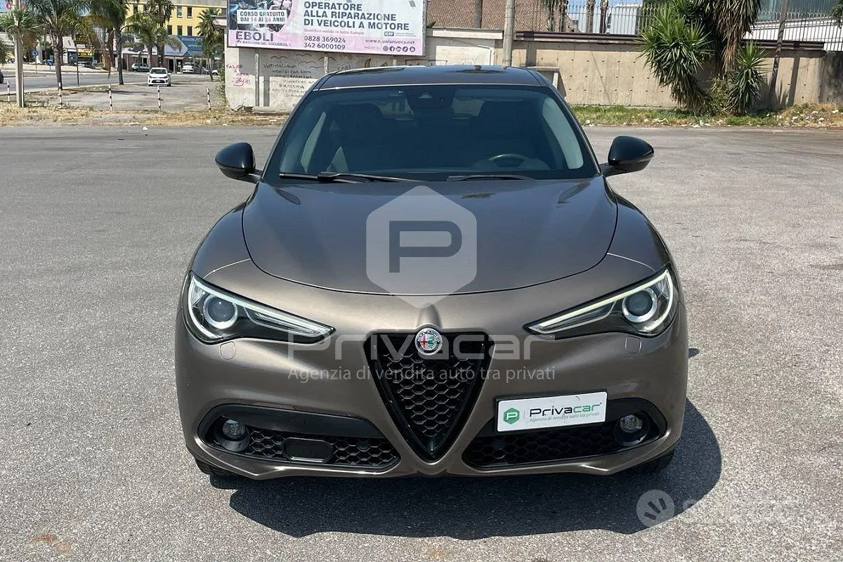 Alfa Romeo Stelvio 2018 photo 2