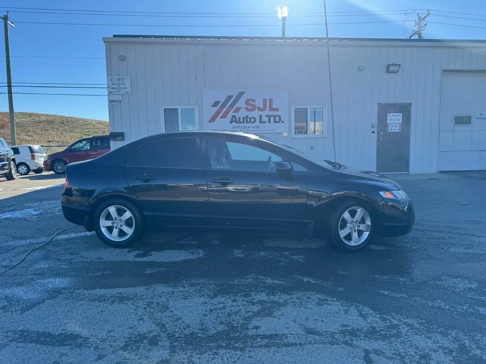 Honda Civic 2007 photo 2