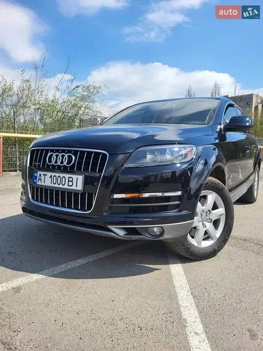 Audi Q7 2012 photo 4