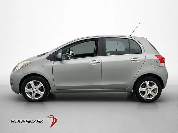 Toyota Yaris 2011 photo 4