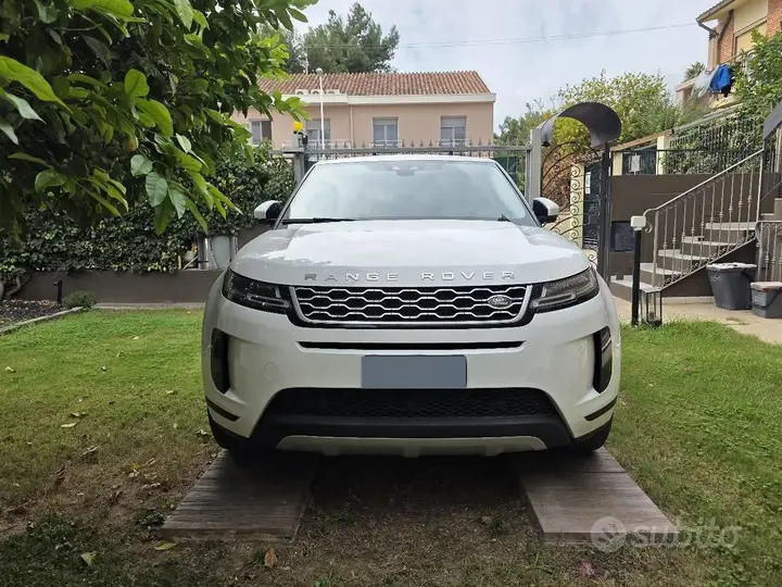 Land Rover Range Rover Evoque 2020 photo 4