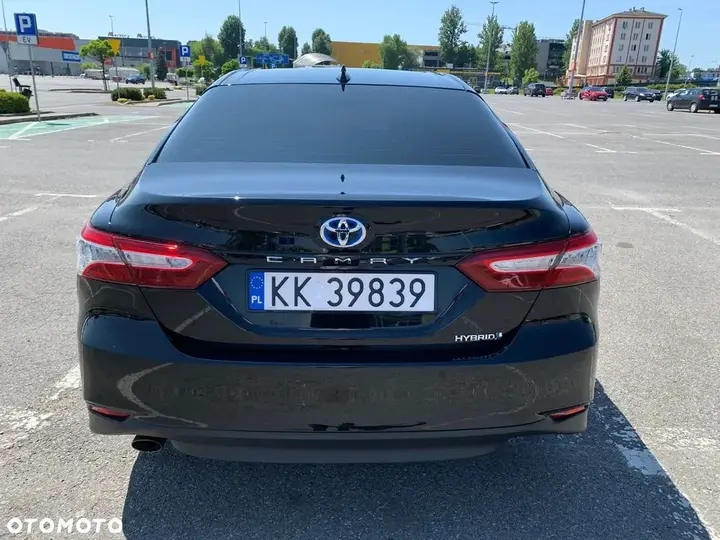 Toyota Camry 2020 photo 2