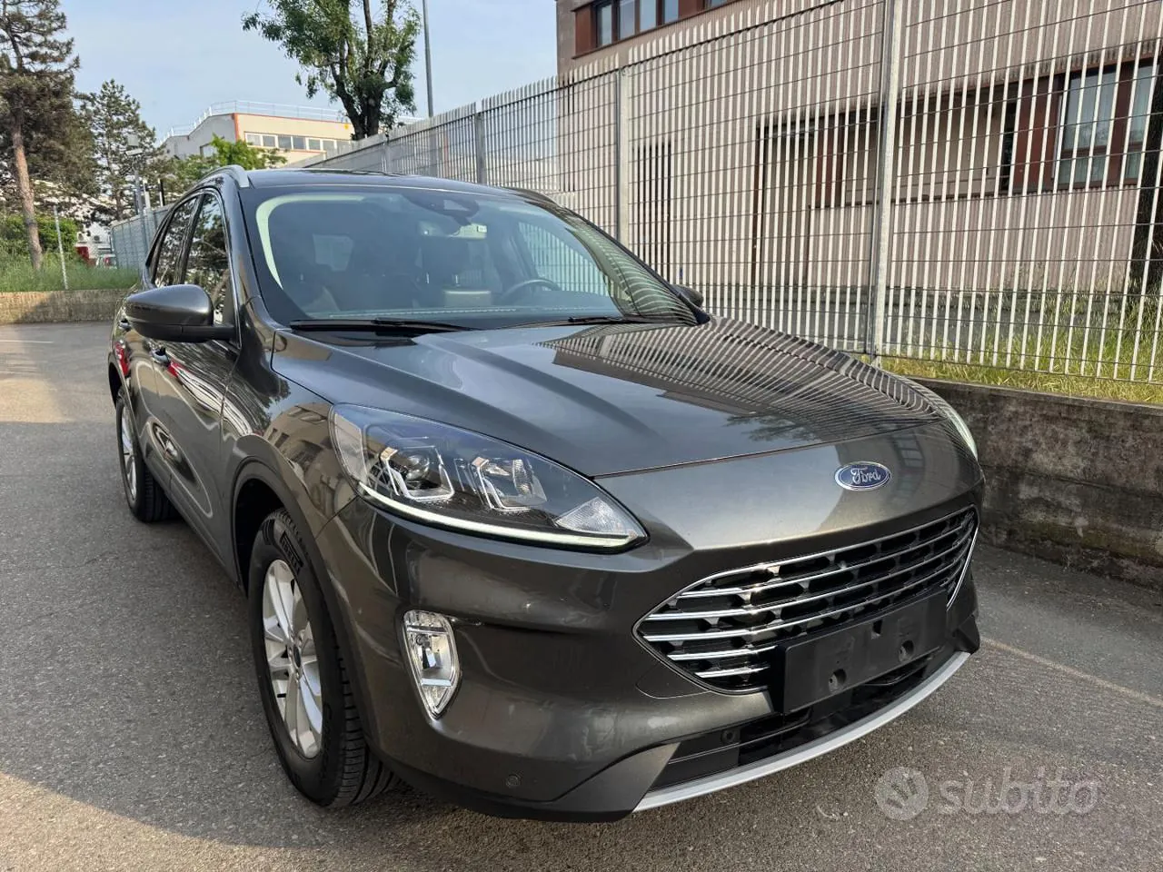 Ford Kuga 2024 photo 2