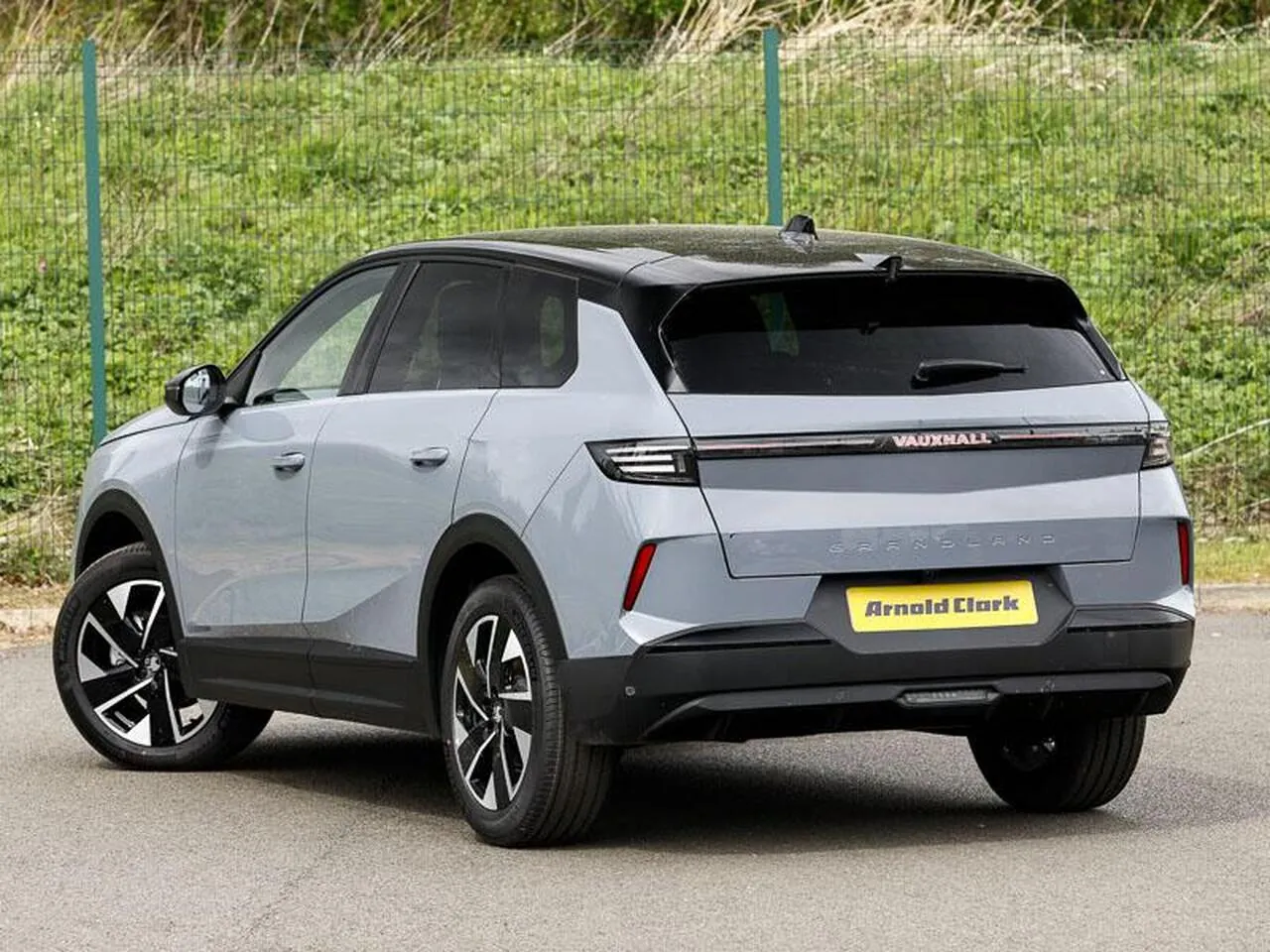 Vauxhall Grandland 2026 photo 2