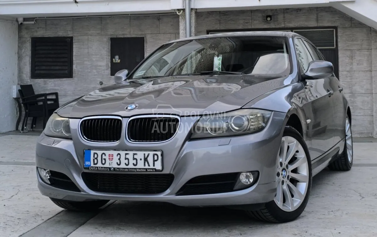 BMW 320D 2011 photo 2
