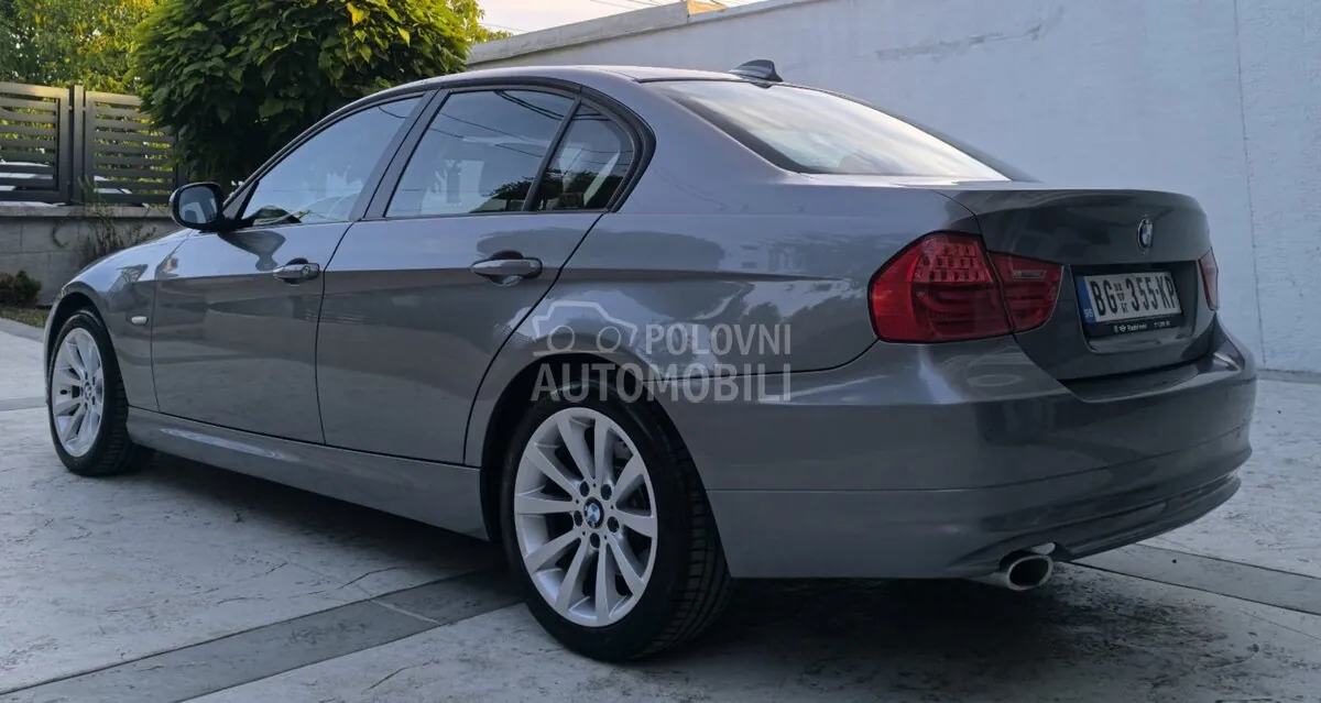 BMW 320D 2011 photo 5