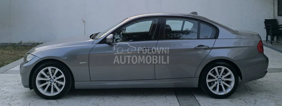 BMW 320D 2011 photo 4