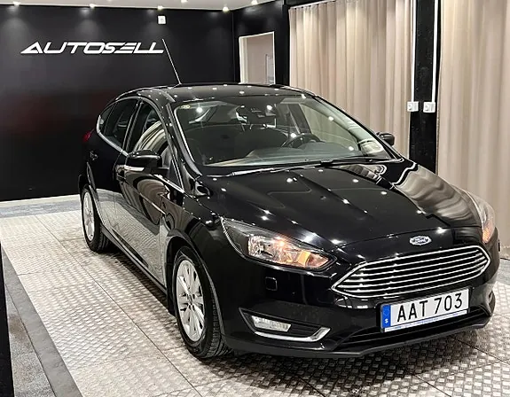 Ford Focus 2016 photo 2