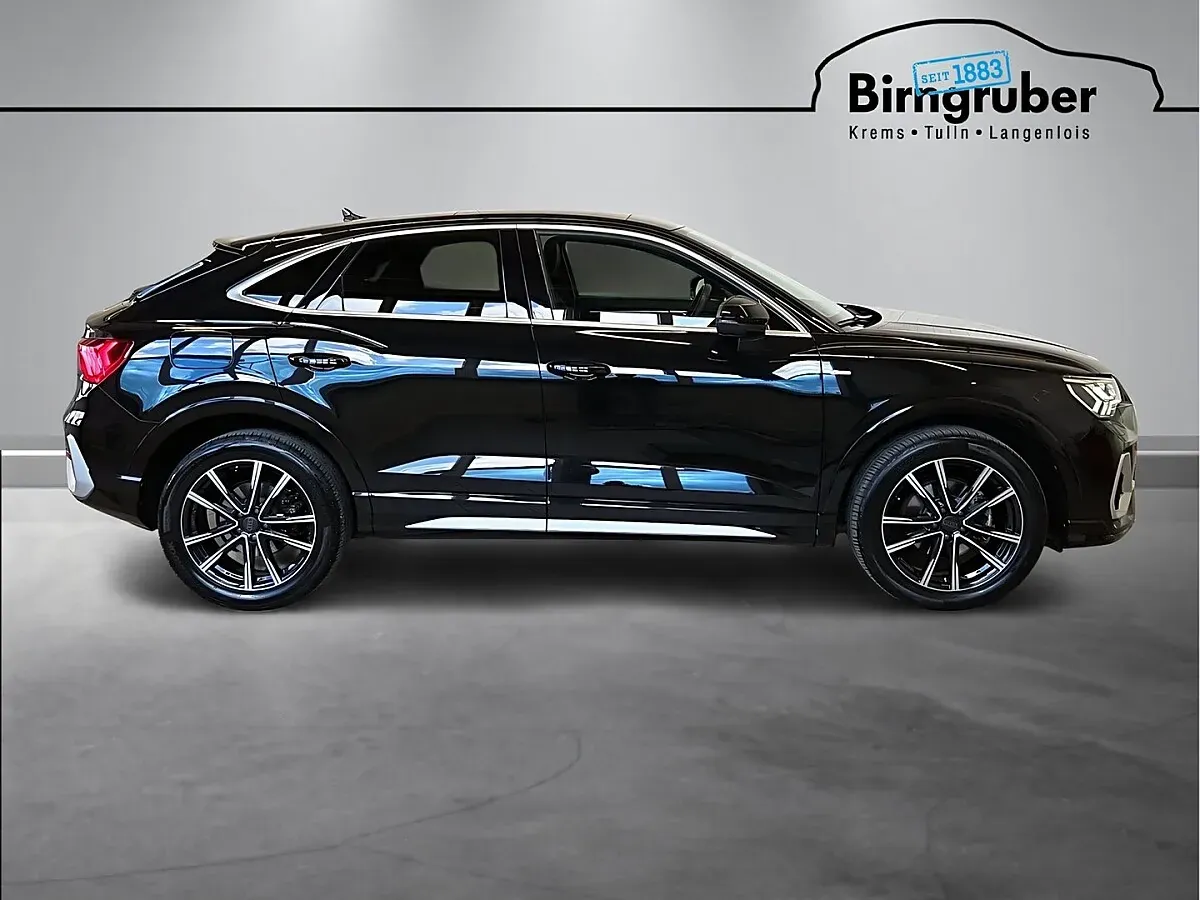 Audi Q3 2024 photo 3