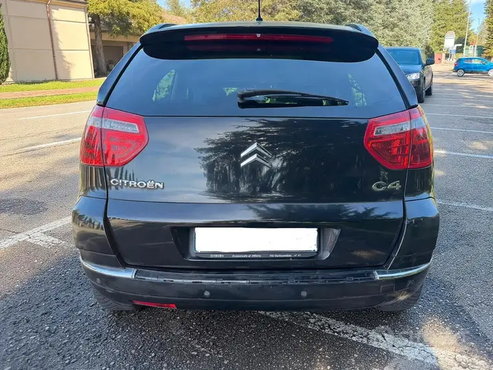 Citroen C4 Picasso 2009 photo 5