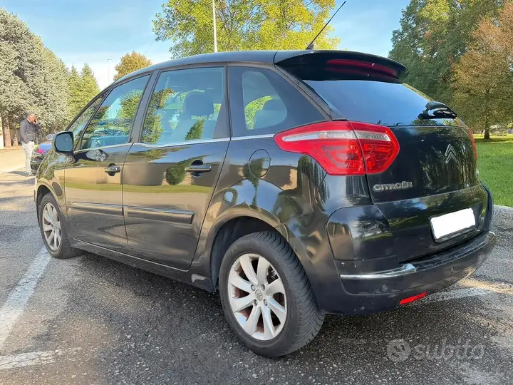 Citroen C4 Picasso 2009 photo 4