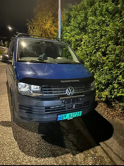 Volkswagen Transporter 2018 photo 3