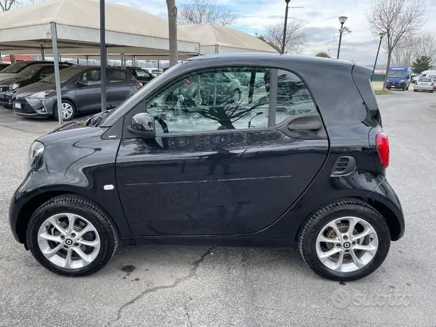 Smart Fortwo 2015 photo 4
