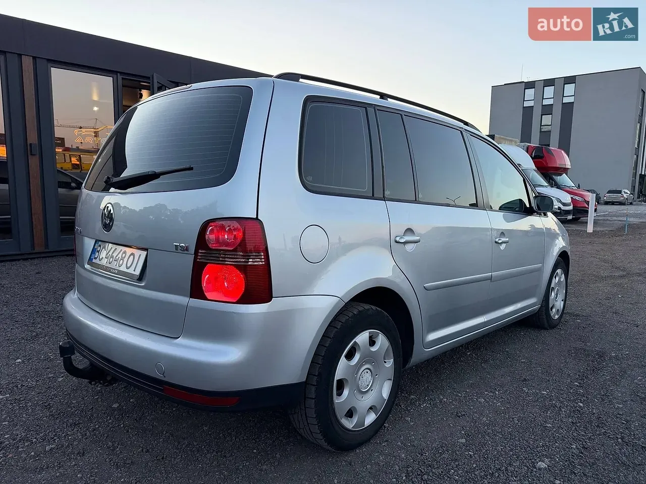 Volkswagen Touran 2008 photo 5