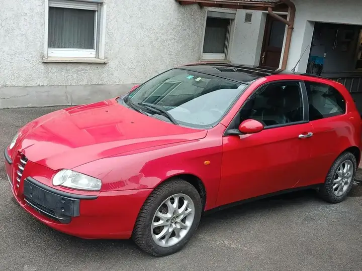 Alfa Romeo 147