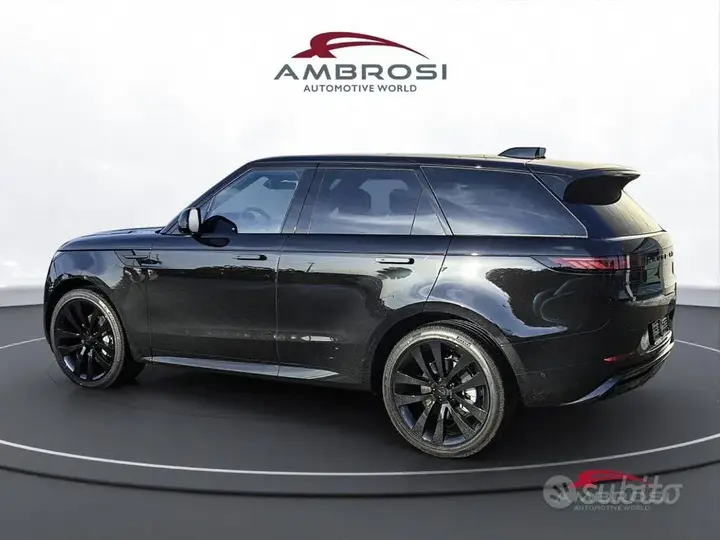 Land Rover Range Rover Sport 2026 photo 4
