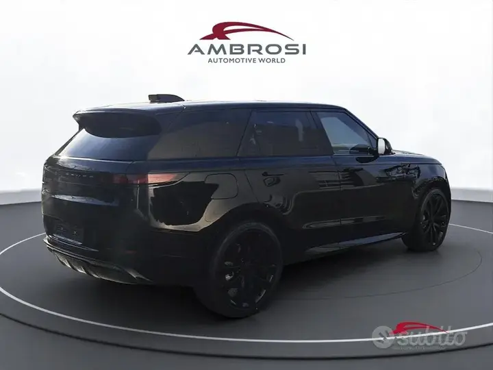 Land Rover Range Rover Sport 2026 photo 3