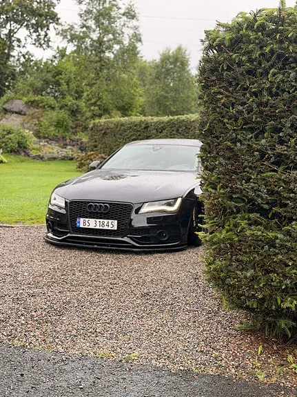 Audi A7 2012 photo 2