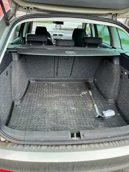 Skoda Octavia 2010 photo 2