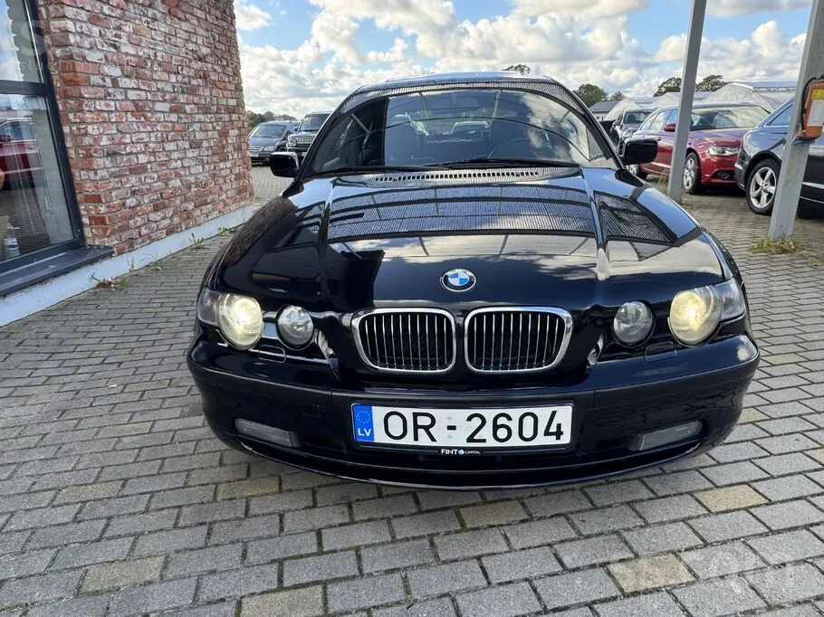 BMW 325 2002 photo 2