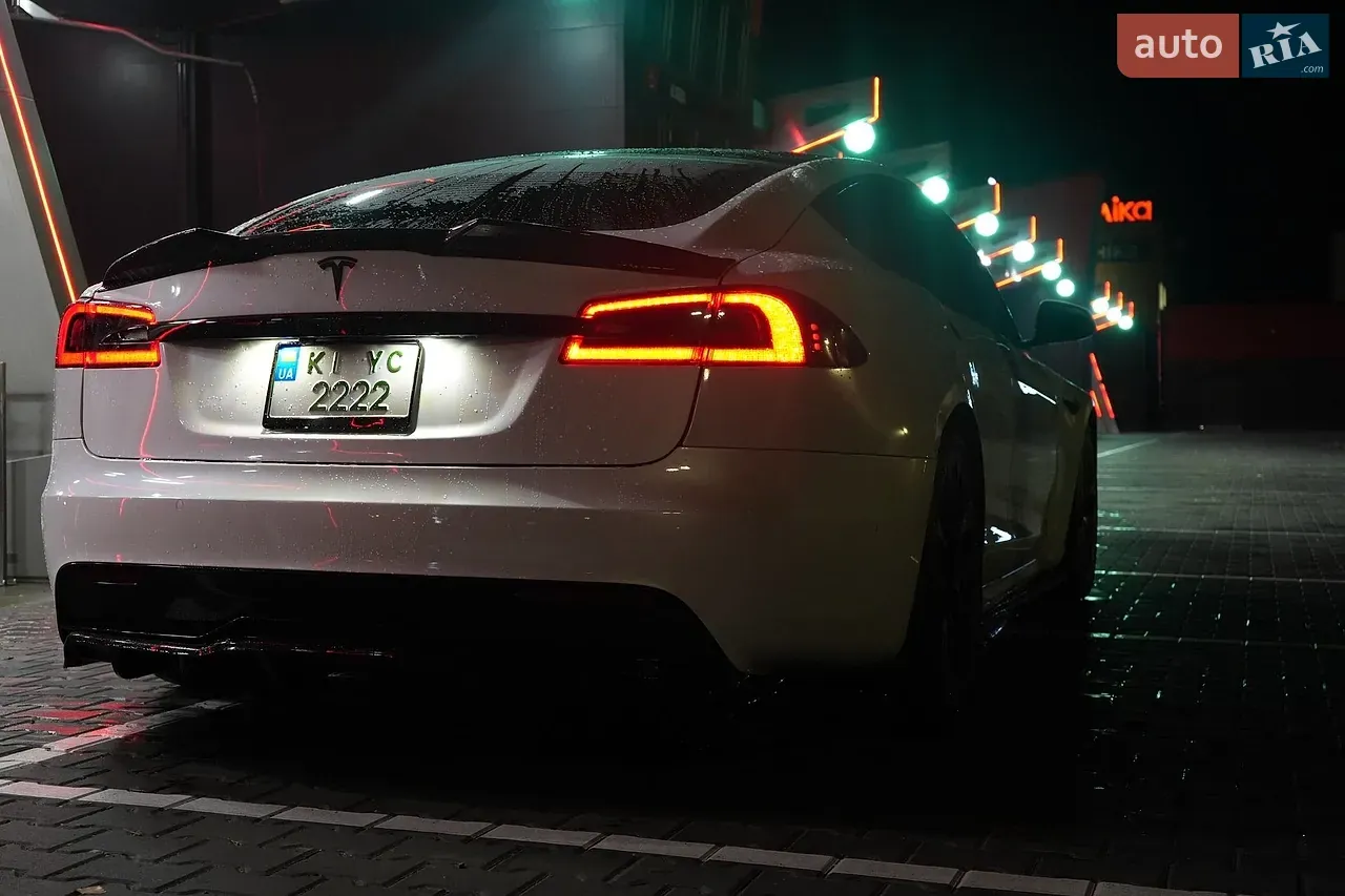 Tesla Model S 2021 photo 3
