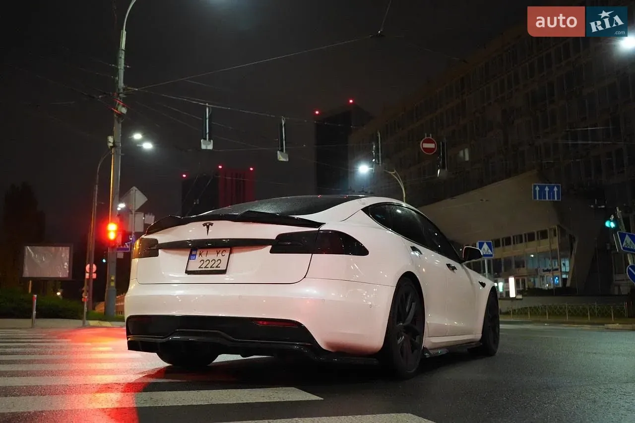 Tesla Model S