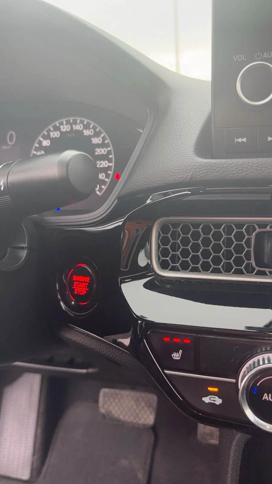 Honda Civic 2022 photo 3