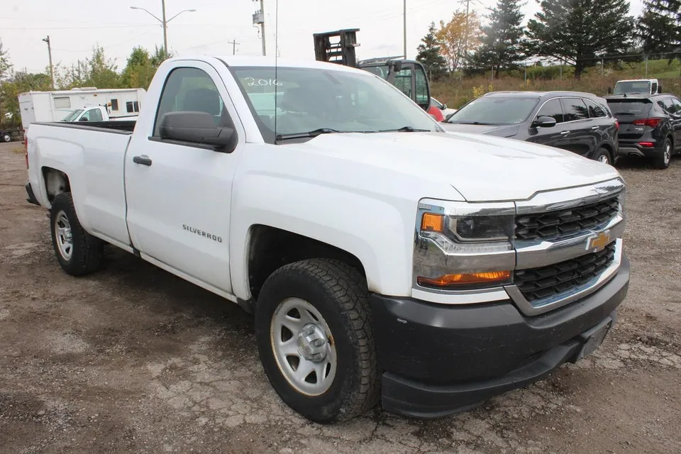 Chevrolet Silverado 1500 2016 photo 2