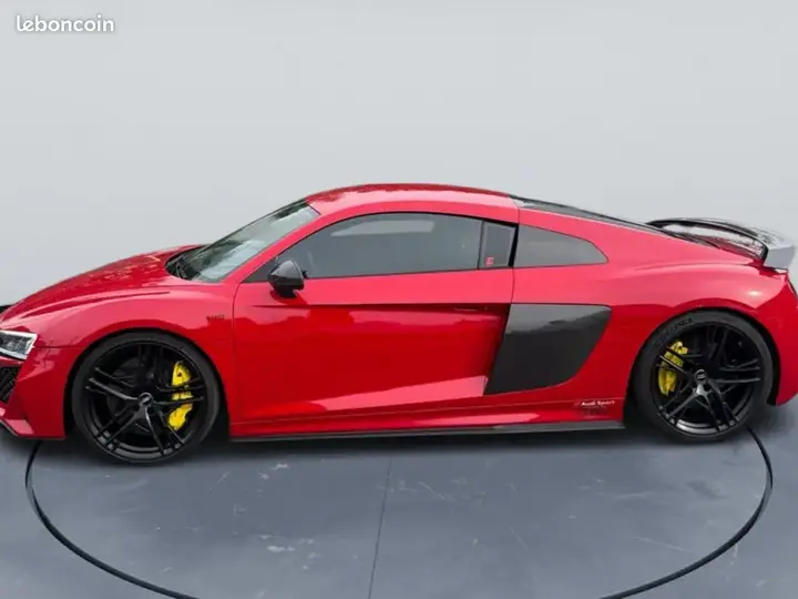 Audi R8 2015 photo 2