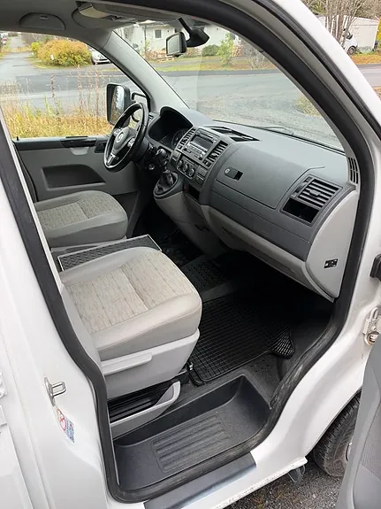 Volkswagen Transporter 2013 photo 3