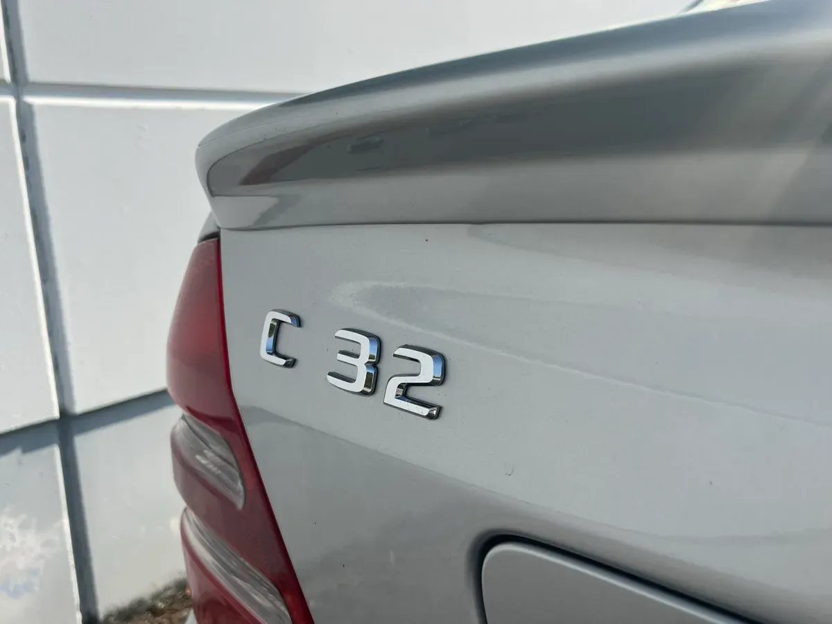 Mercedes-Benz C-Class 2003 photo 3