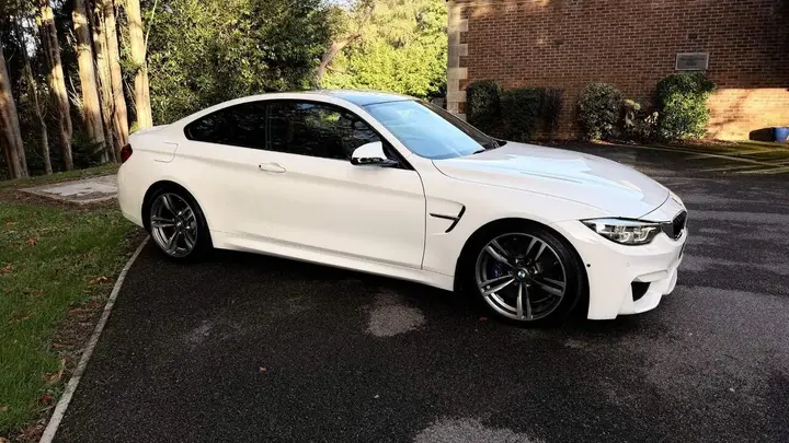BMW M4 2017 photo 3