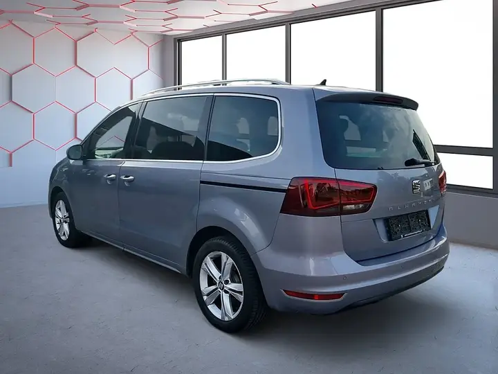 Seat Alhambra 2020 photo 2