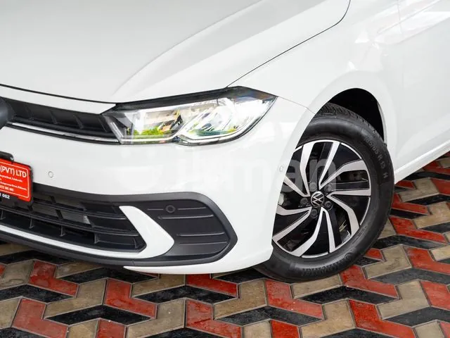 Volkswagen Polo 2024 photo 2