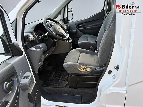 Nissan Nv200 2010 photo 5