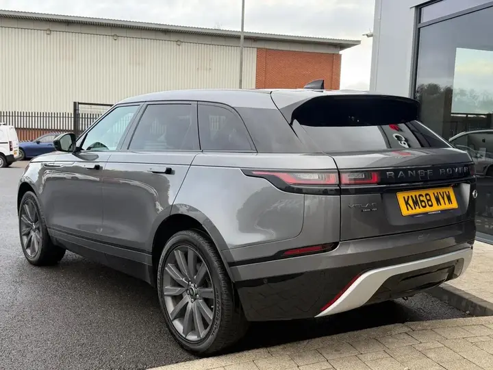 Land Rover Range Rover Velar 2018 photo 3