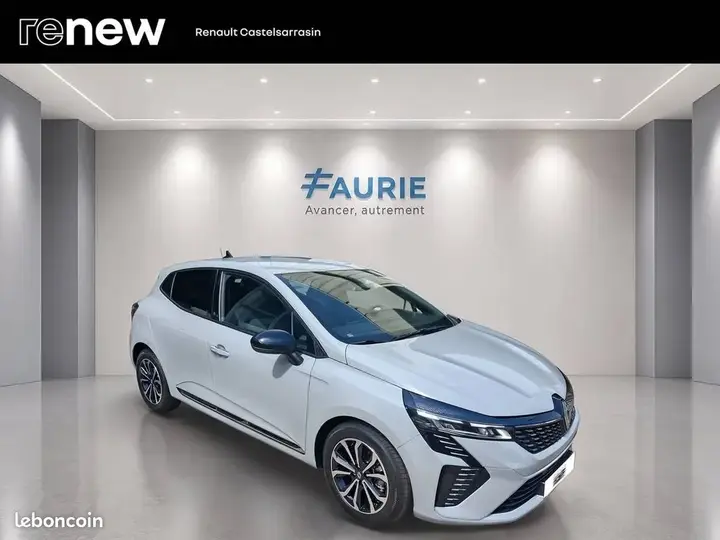 Renault Clio 2025 photo 3