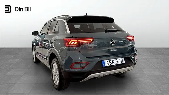 Volkswagen T-Roc 2023 photo 3