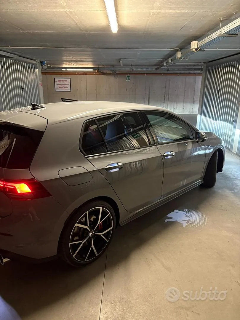 Volkswagen Golf Gti 2023 photo 3