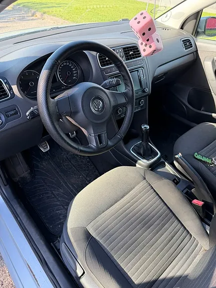 Volkswagen Polo 2011 photo 5